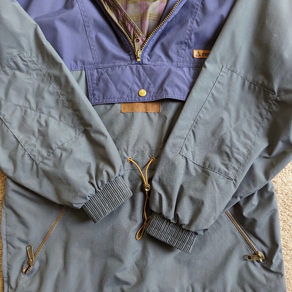 Gerry Small Pullover with Hooded Jacket - Picture 13 of 16